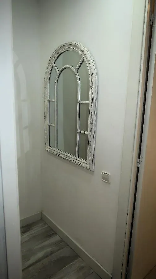 Entire Apartment , 2 Bedrooms Newly Remodeled Center Sitges Barcelona スペイン
