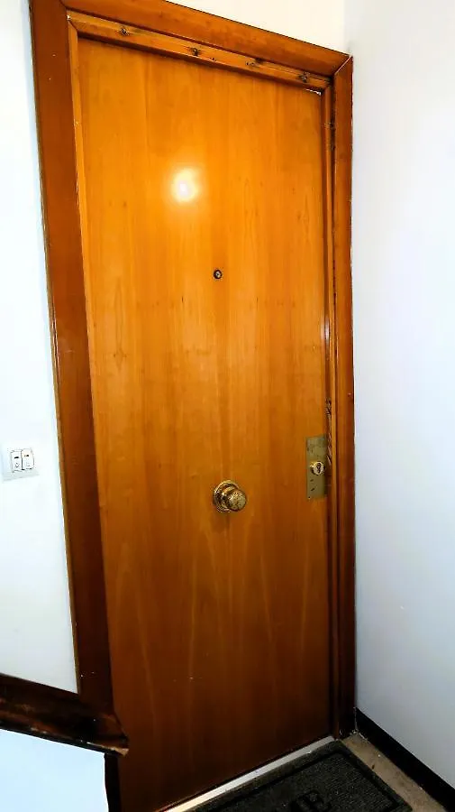 Entire Apartment , 2 Bedrooms Newly Remodeled Center Sitges Barcelona